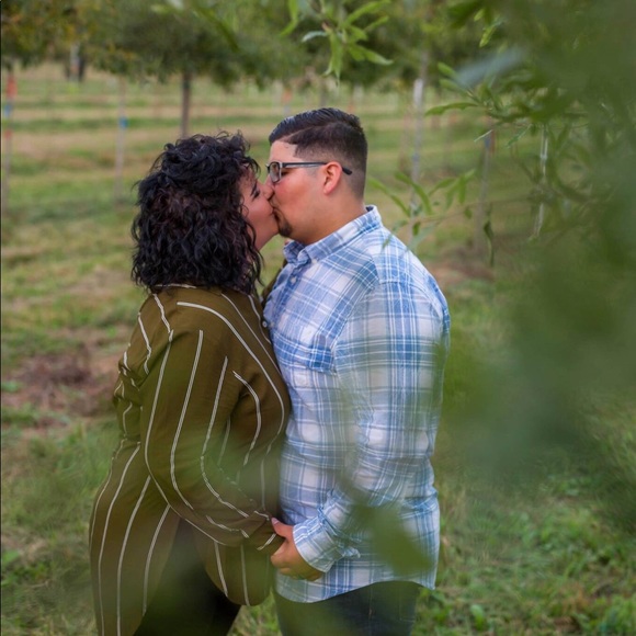 Meet your Posher, Krista - Picture 1 of 1